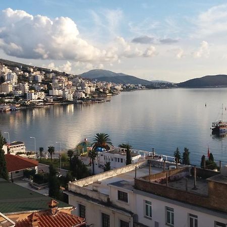 Seaview Apartment Detjoni ساراندا المظهر الخارجي الصورة