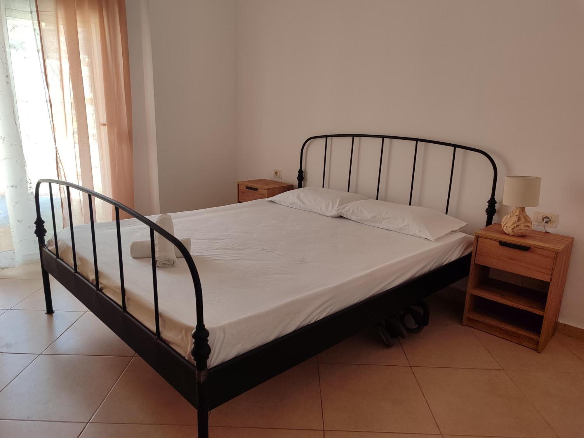 Seaview Apartment Detjoni ساراندا المظهر الخارجي الصورة